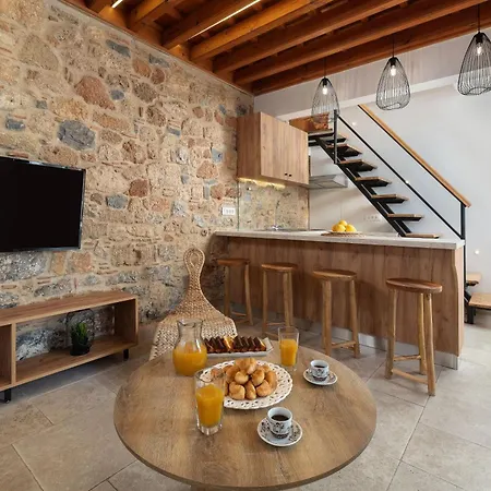 林都斯希特林公寓 *